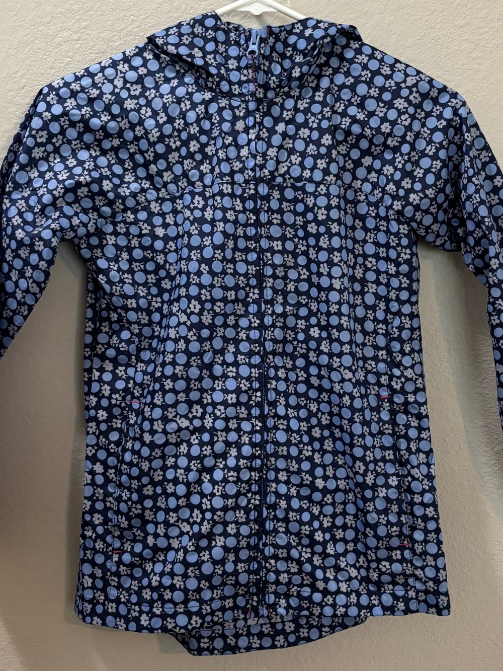 Lands' End Kids Blue Floral Packable Hooded Rain Jacket Size Small (7/8)